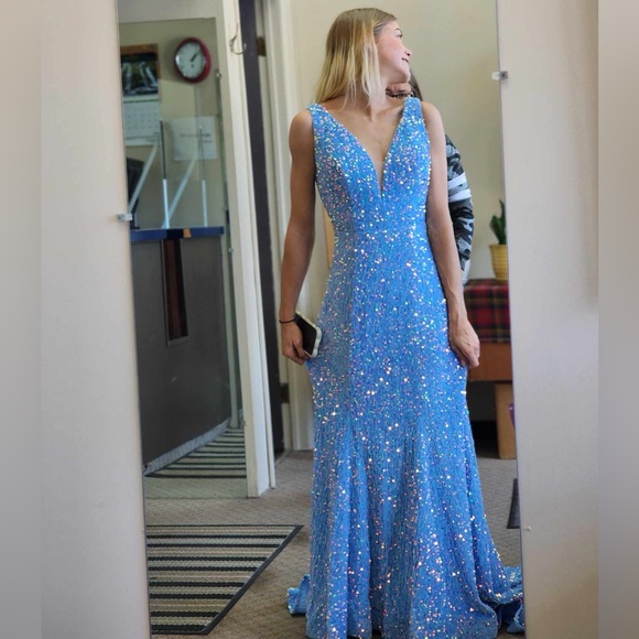 Selling my blue sparkly prom dress! Size SM,  altered to fit a bit tighter. - Picture 1 of 4